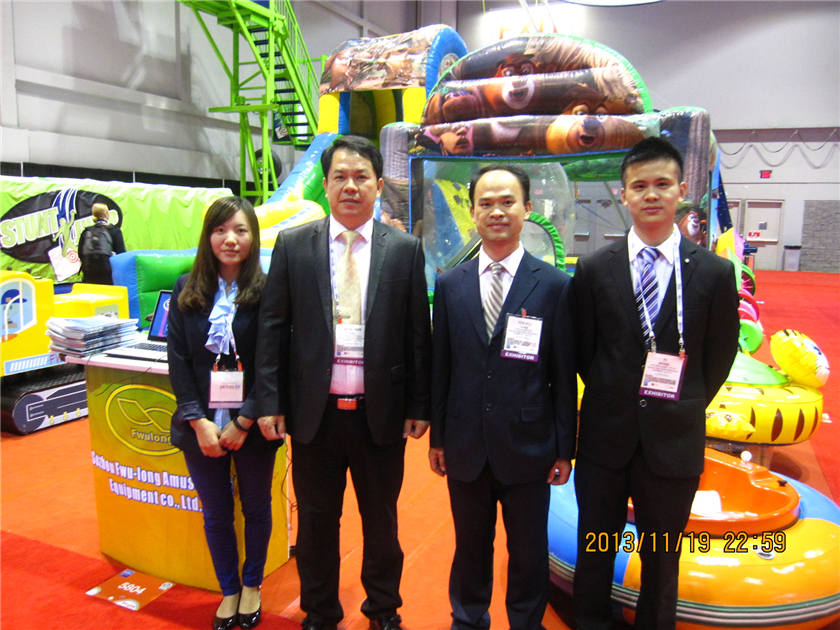 IAAPA 2013 IN Orlando